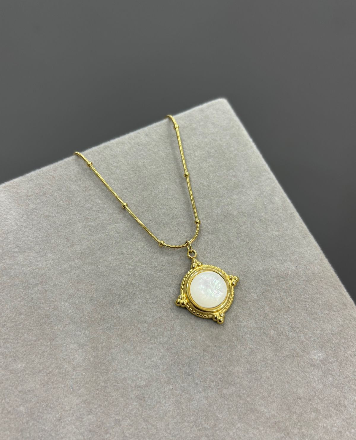 MOP Round Star pendant