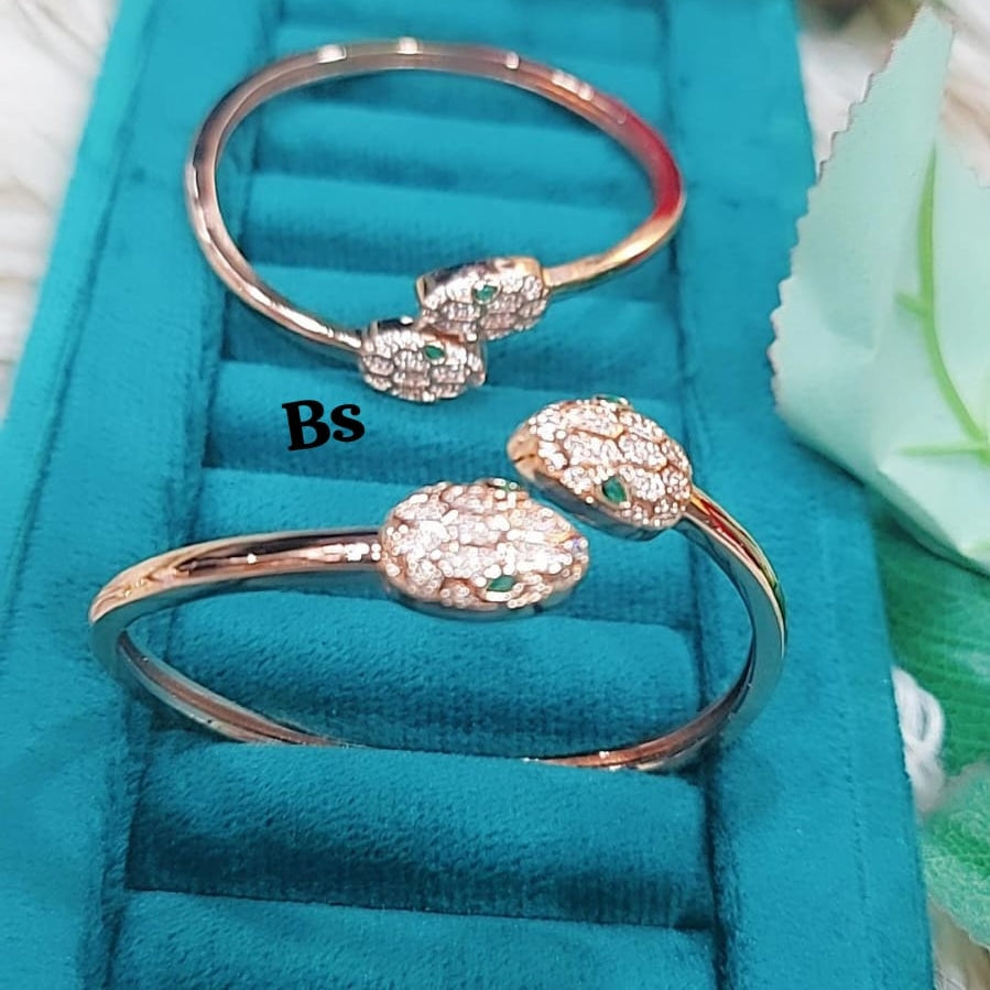 Double seprent Bracelet