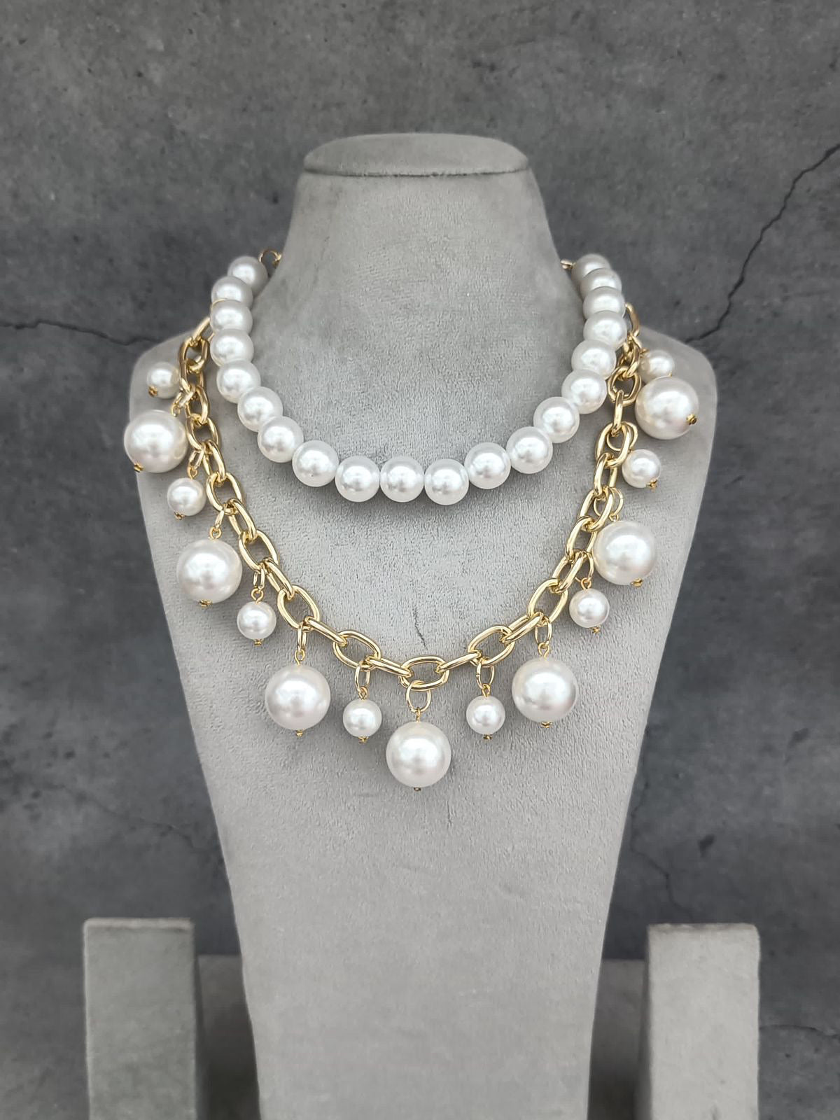 Double Layer Pearl Necklace