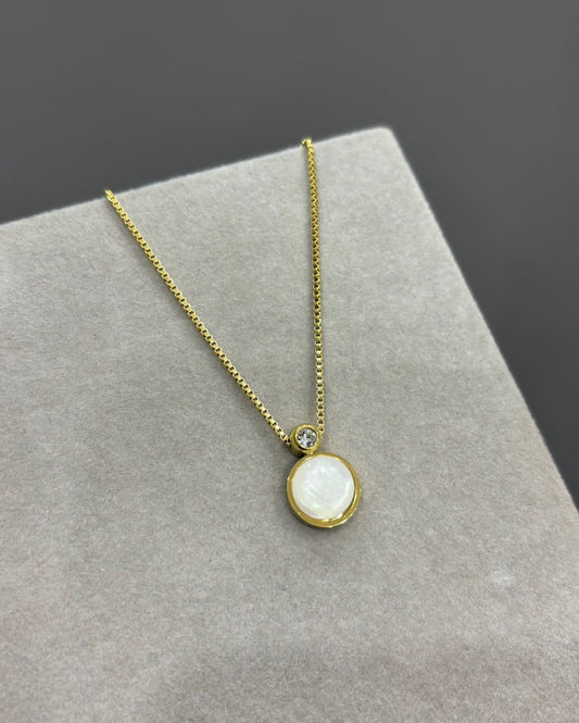 MOP round pendant