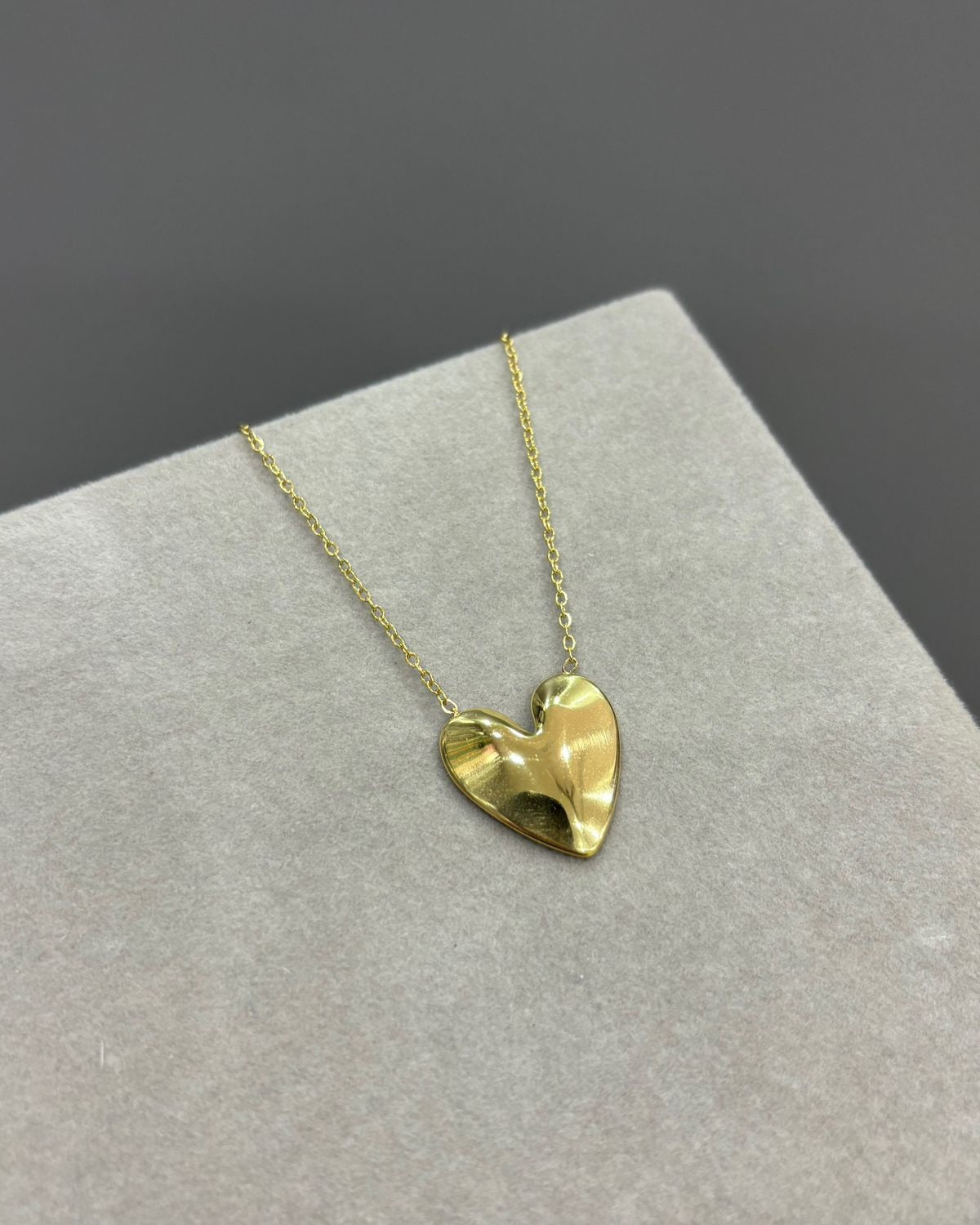 Gold Heart Pendant Chain