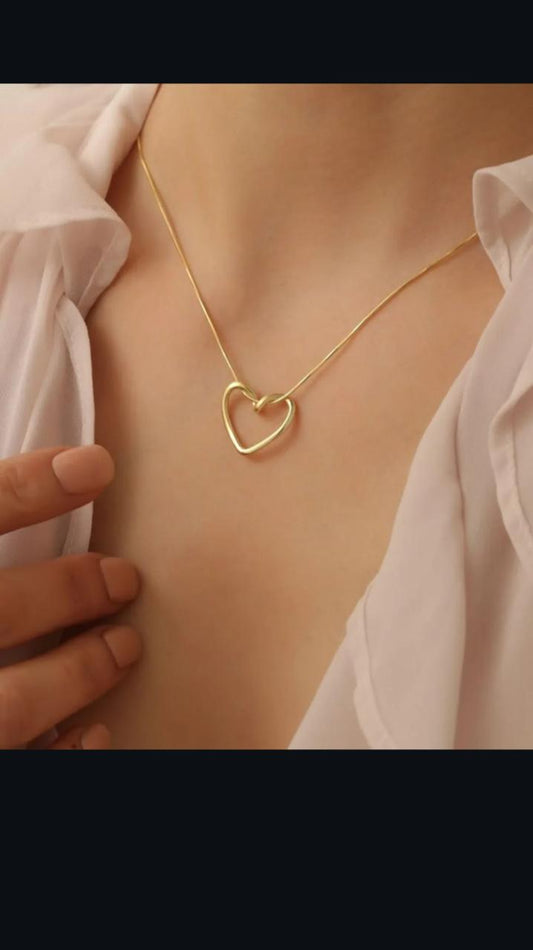 Heart pendant chain