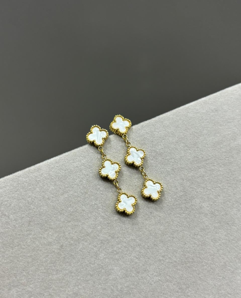 Clover Hanging earrings