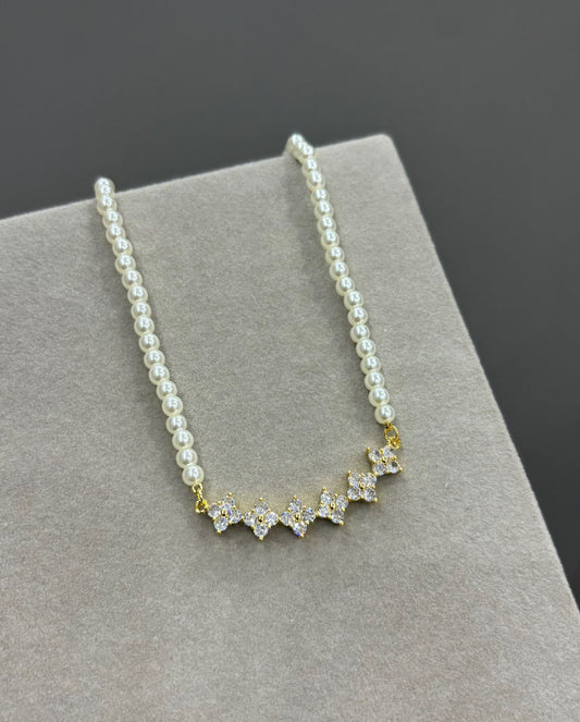 Rhombus Pearl Necklace